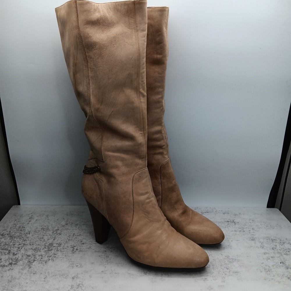 Caressa Jaime Knee High Boots 8.5 Brown Leather Chain Accent Cone Heels Classic